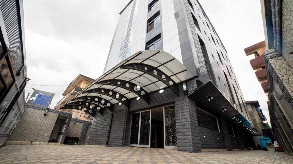 Ikeja Airport View Apartment